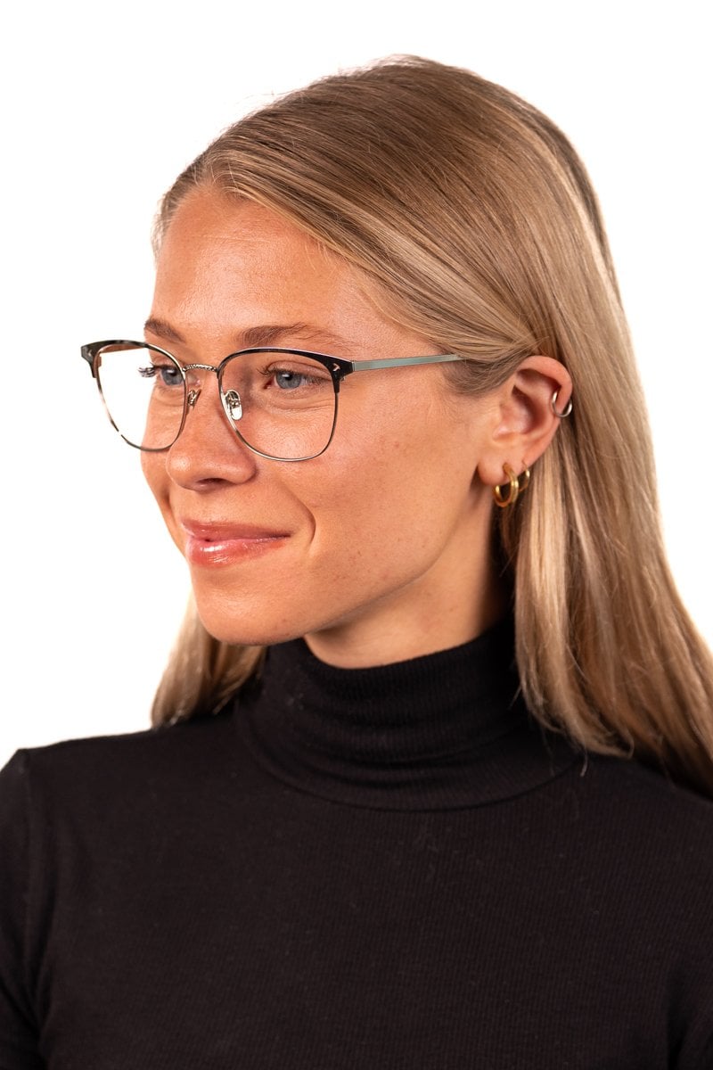 Image with model wearing Glasses