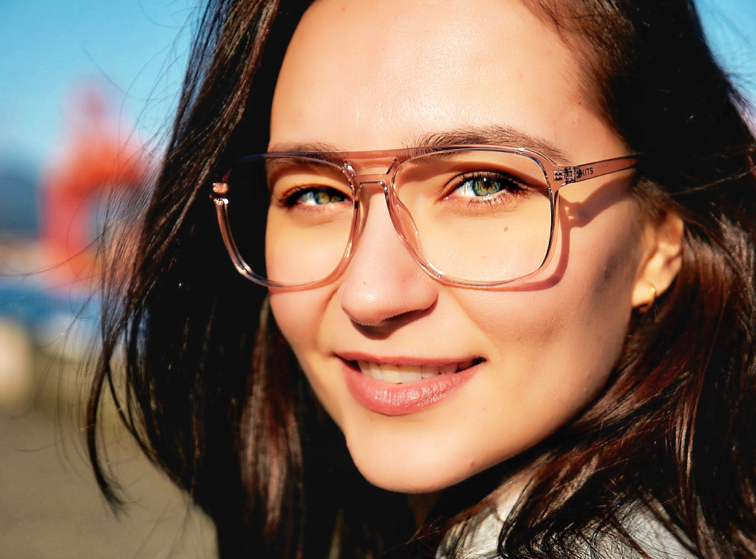 Shop HighQuality Glasses, Contacts & Eyewear